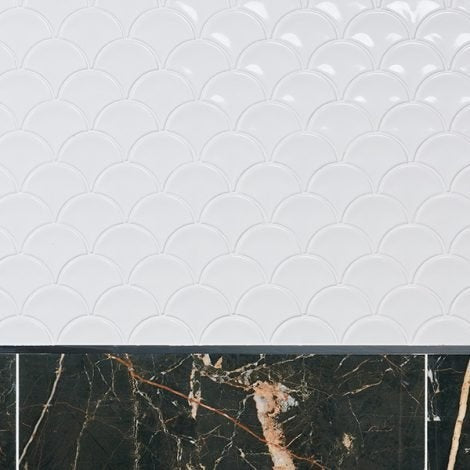 Porcelain white glossy fan mosaic by luxury tiles