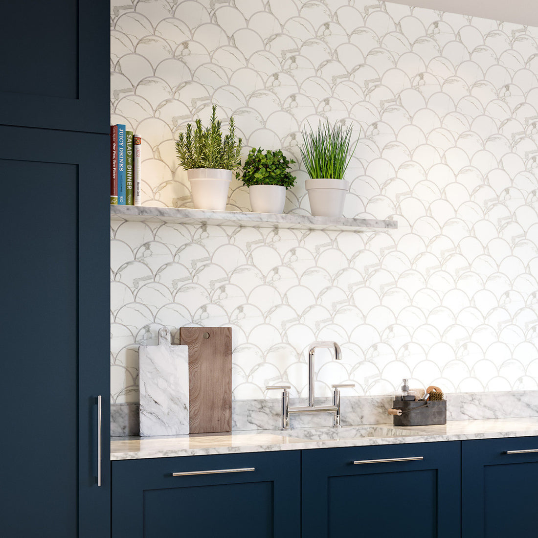 Scallop Marble Effect Porcelain Tile