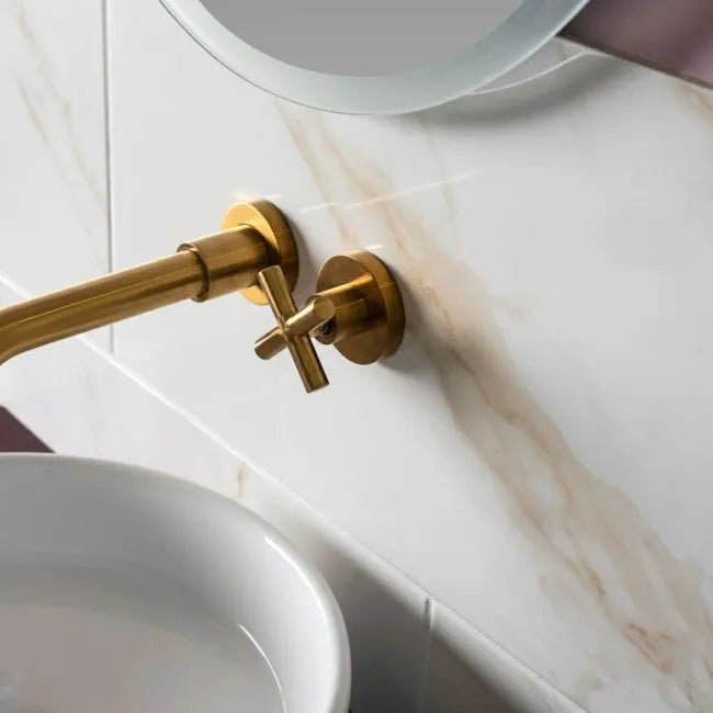 White beige marble effect bathroom tile