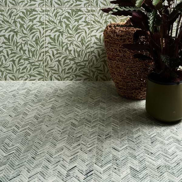 Green floor mosaic 
