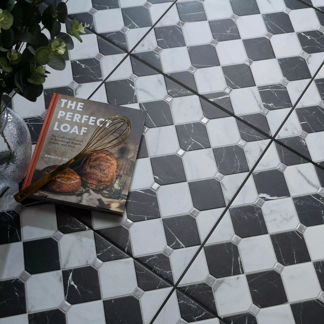 Black and White Heritage Chequered Pattern Tile