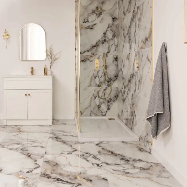 Calacatta gold veins bathroom decor 