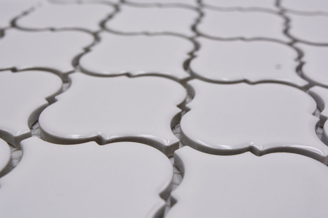 white mosaic tiles 