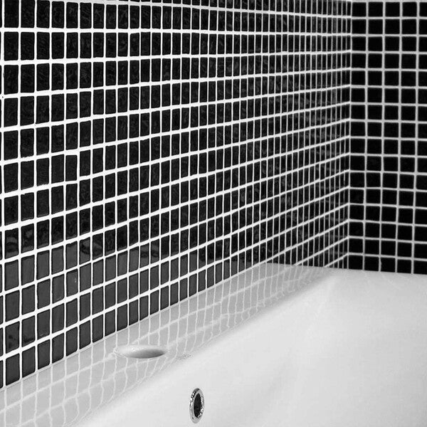 Black glass bathroom wall 