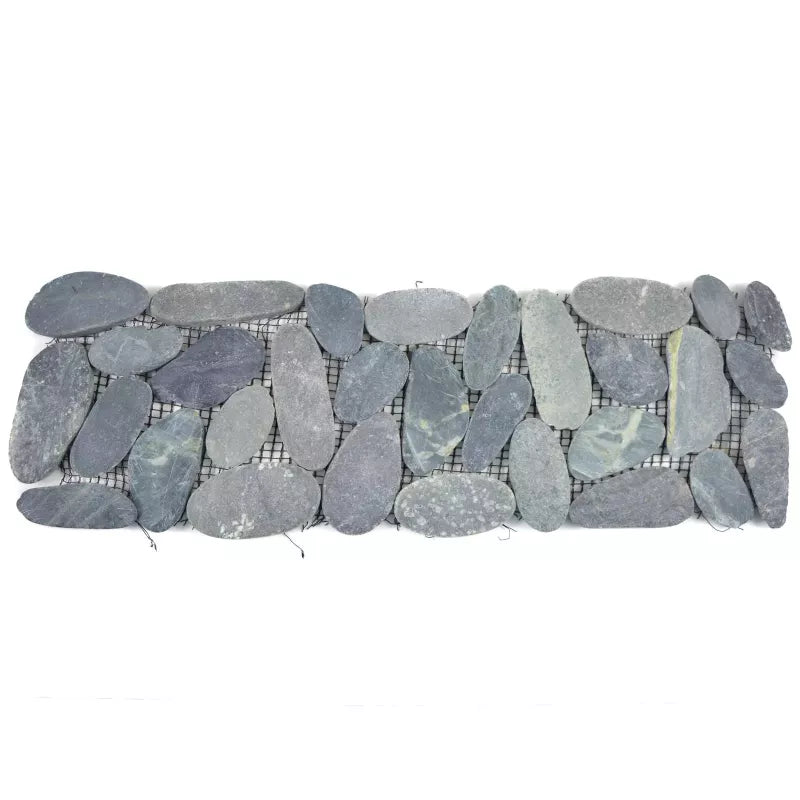 black pebble border