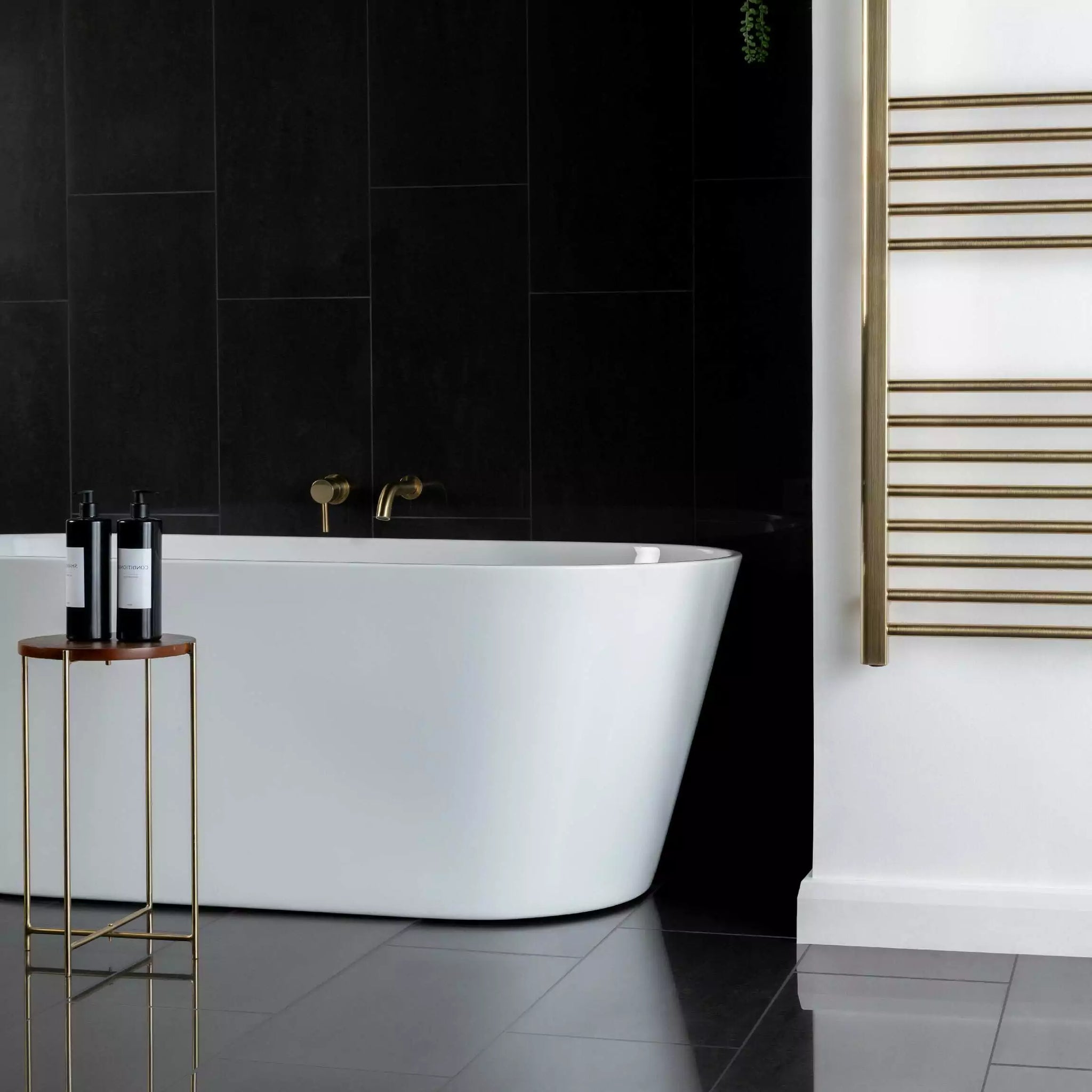 Black polished floor tile 