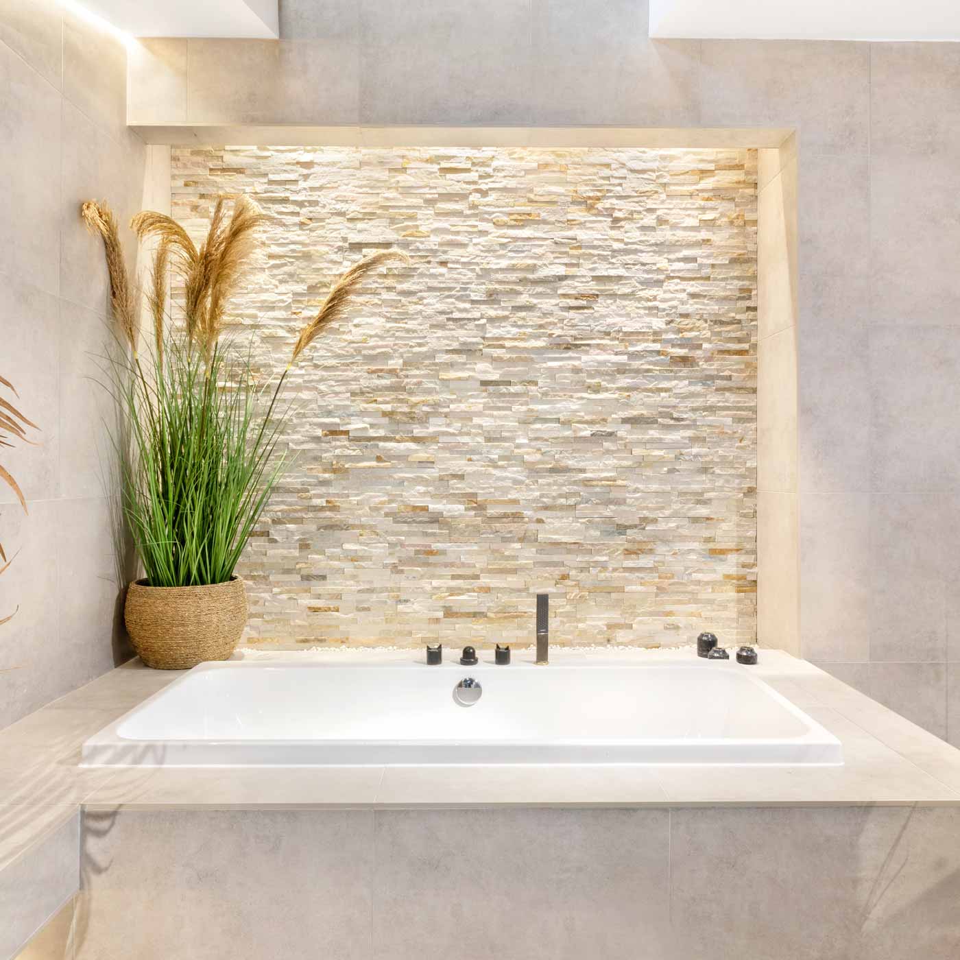 Oyster Split Face Quartzite tile 