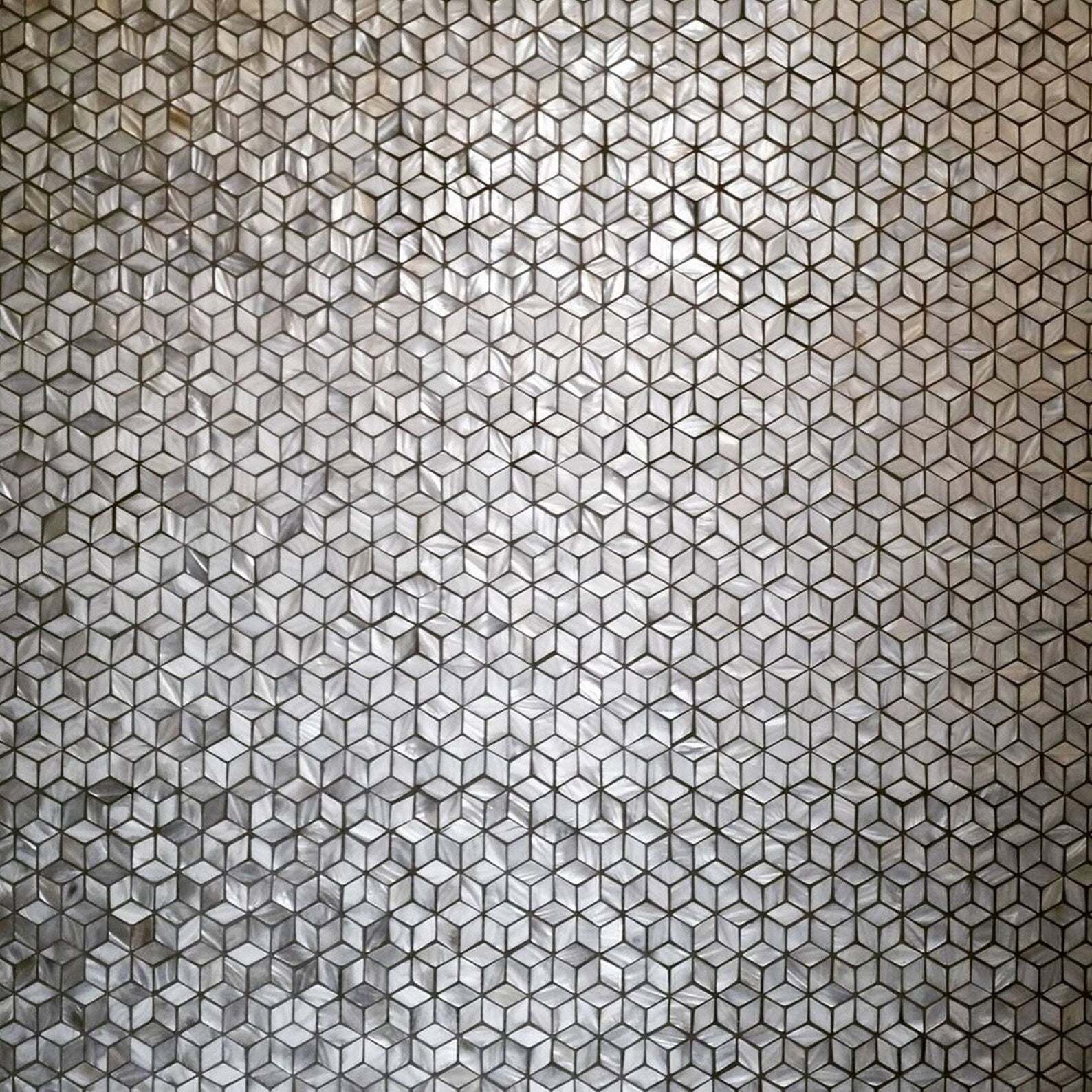 pearl shell mosaic rhombus