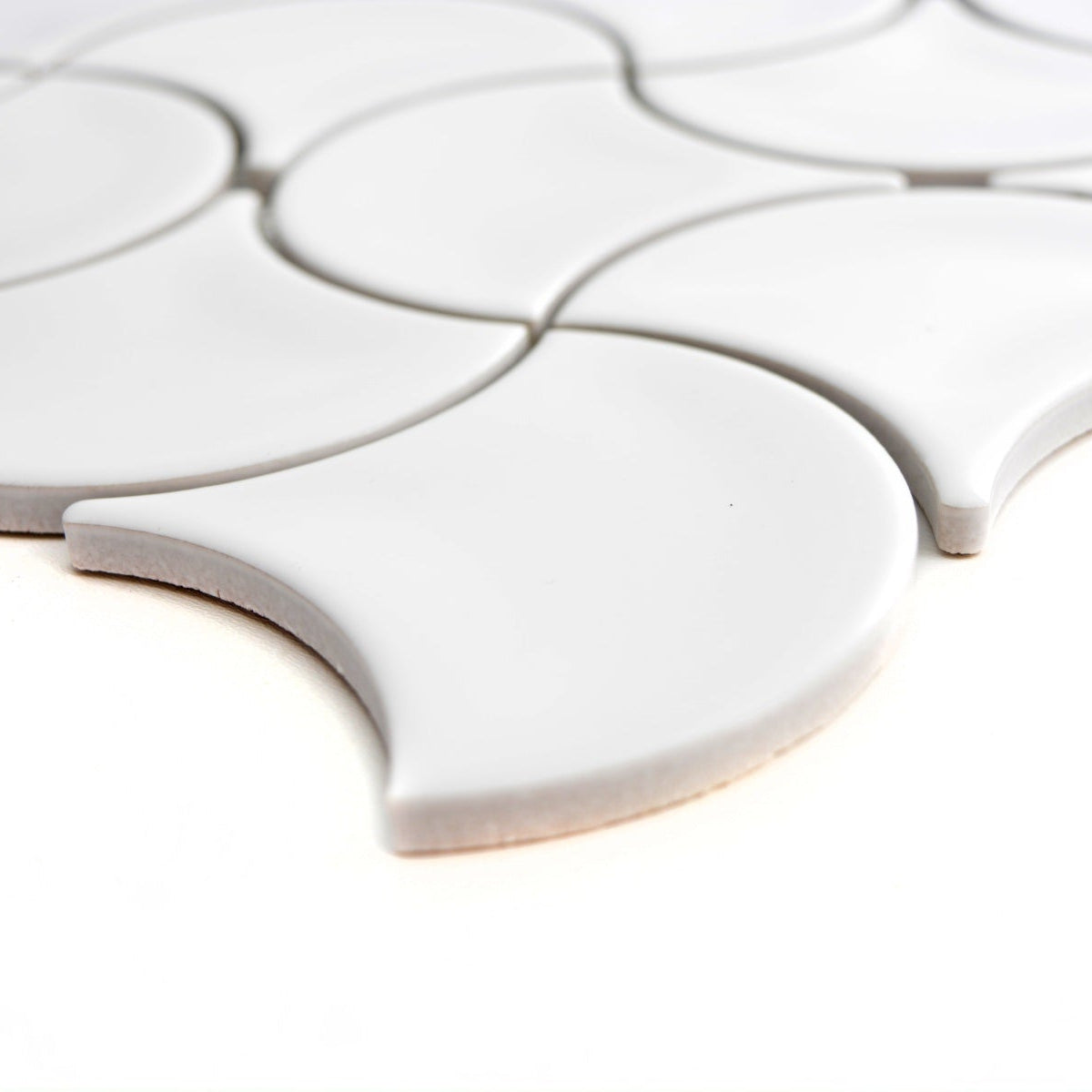 white wave pattern mosaic 