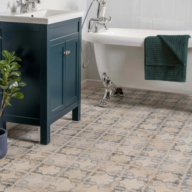 Classic beige floor tiles 