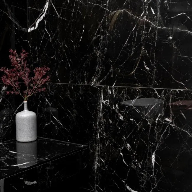 Bathroom polished marble effect