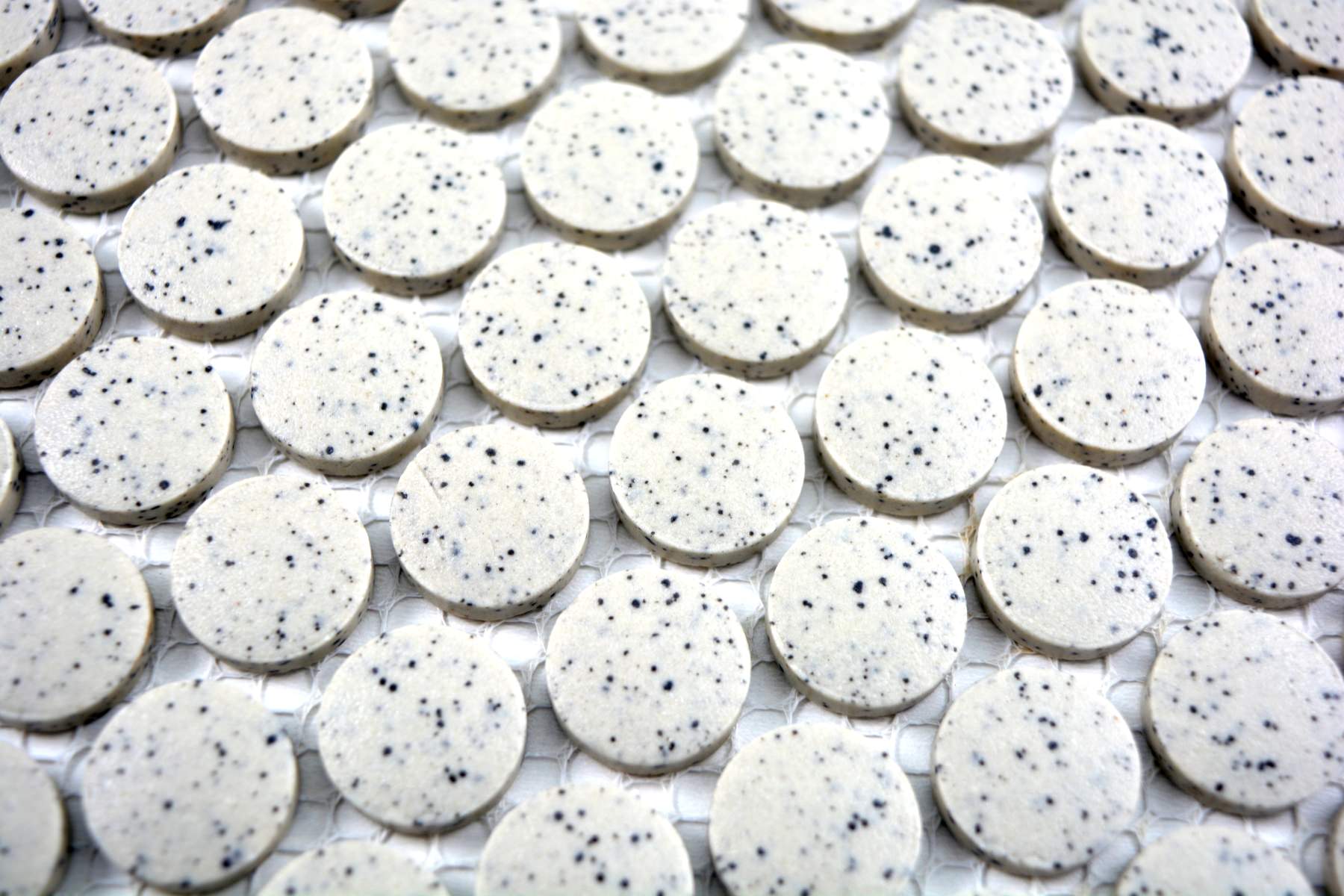 White Penny Stracciatella Mosaic Tile