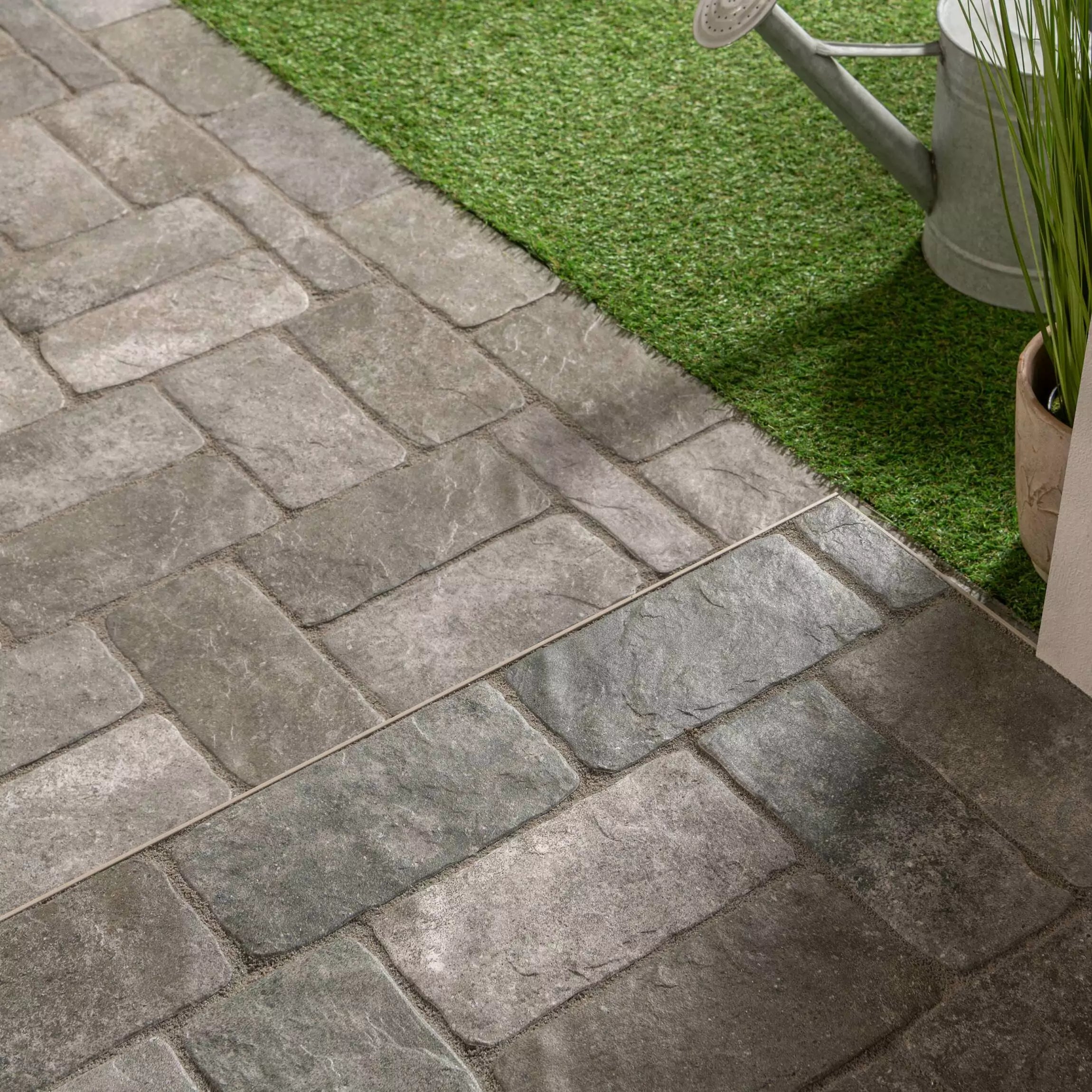 Cobblestone Grey Brick Effect Paving Tile