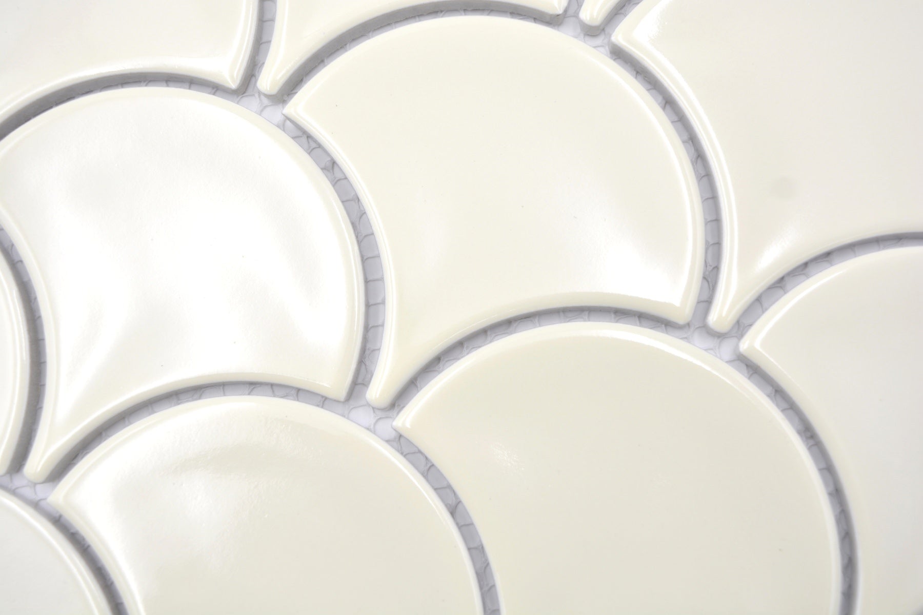 Scallap Tile Cream Gloss Scallop Mosaic - 256x273mm