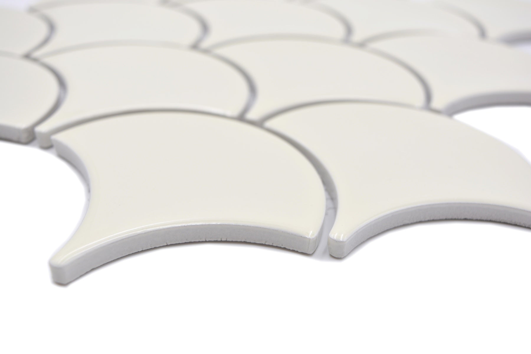 Scallap Tile Cream Gloss Scallop Mosaic - 256x273mm
