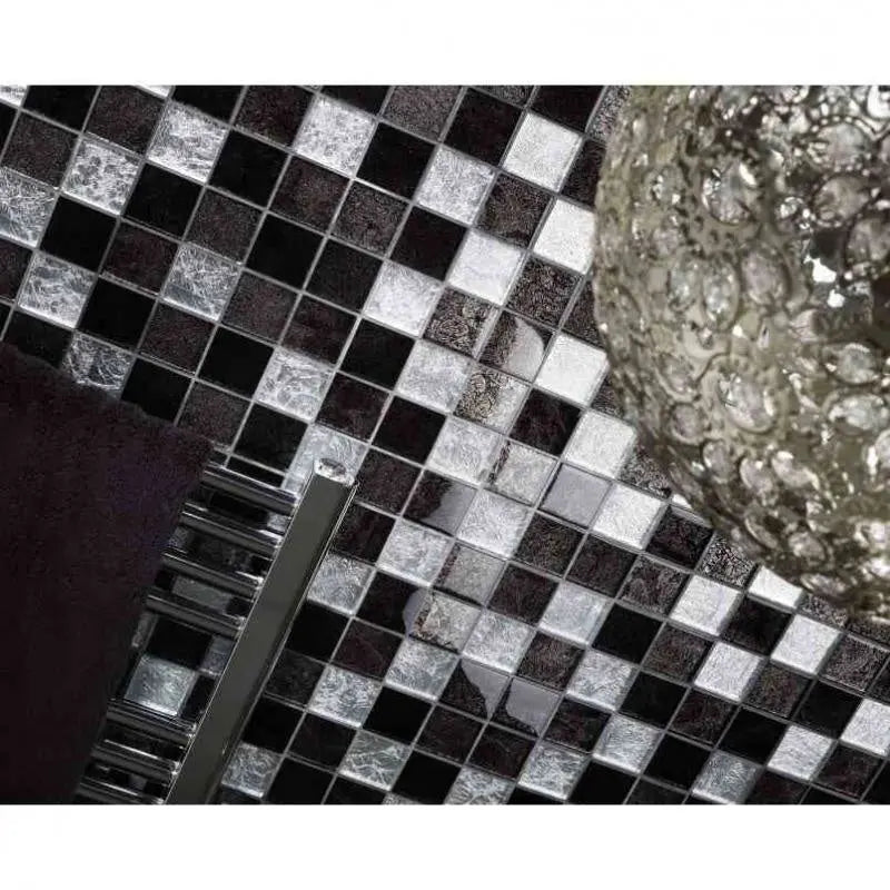 Lavish Black &amp; Silver Crackle Glass Mosaic tile 300 x 300mm